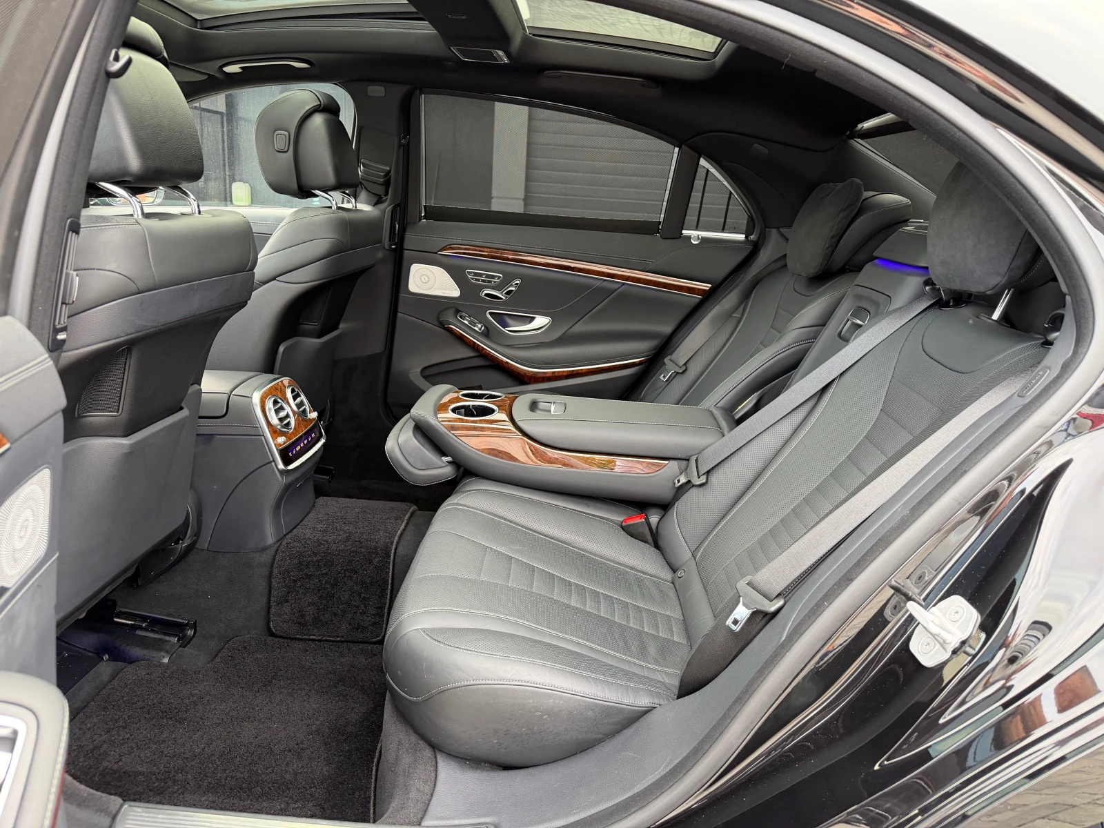 Mercedes-Benz S 500 AMG Long 4-Matic * 58000км!* НОВ, снимка 13 - Автомобили и джипове - 56088389