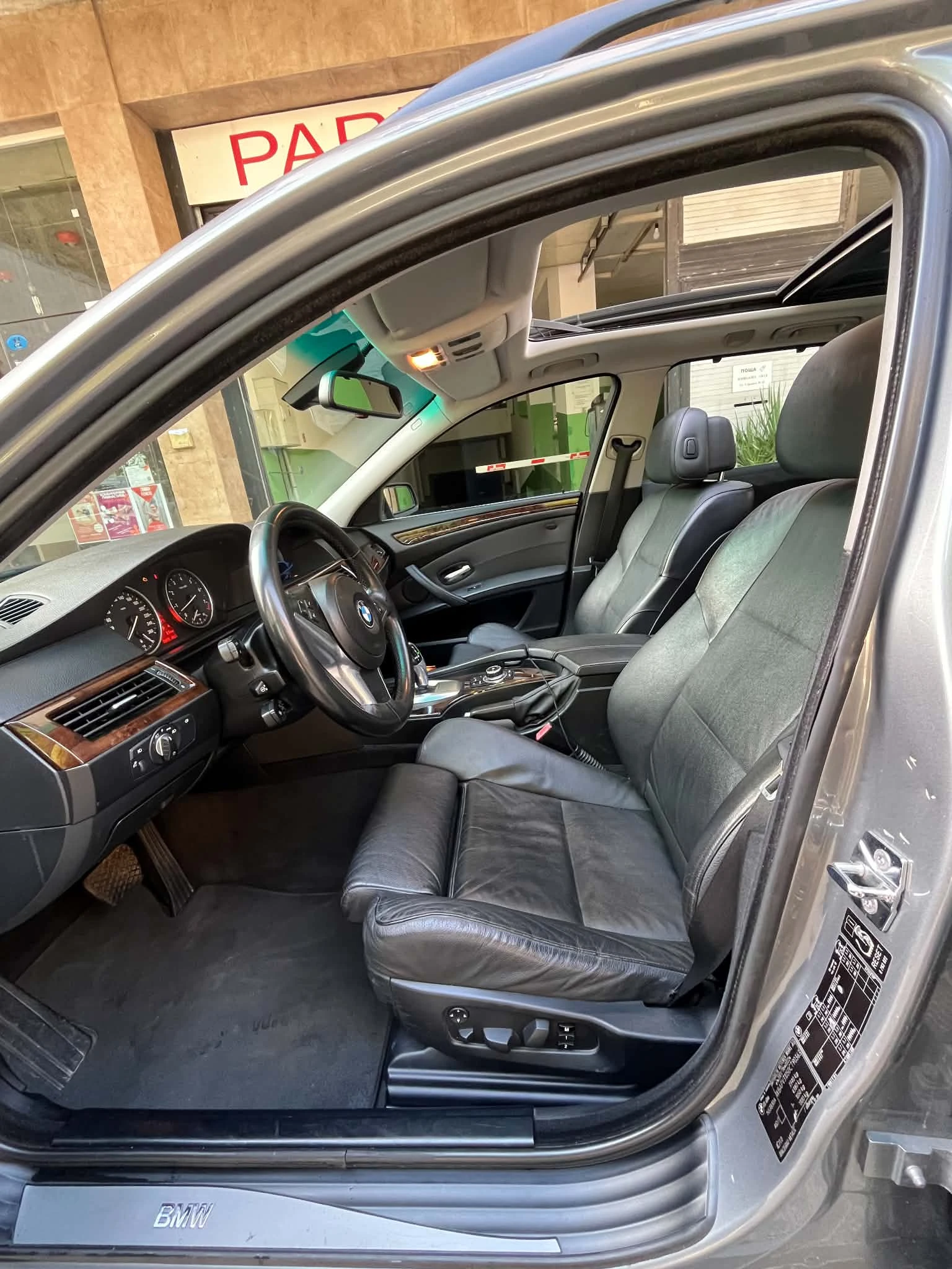 BMW 525 525i LCI 3.0, снимка 9 - Автомобили и джипове - 56328271