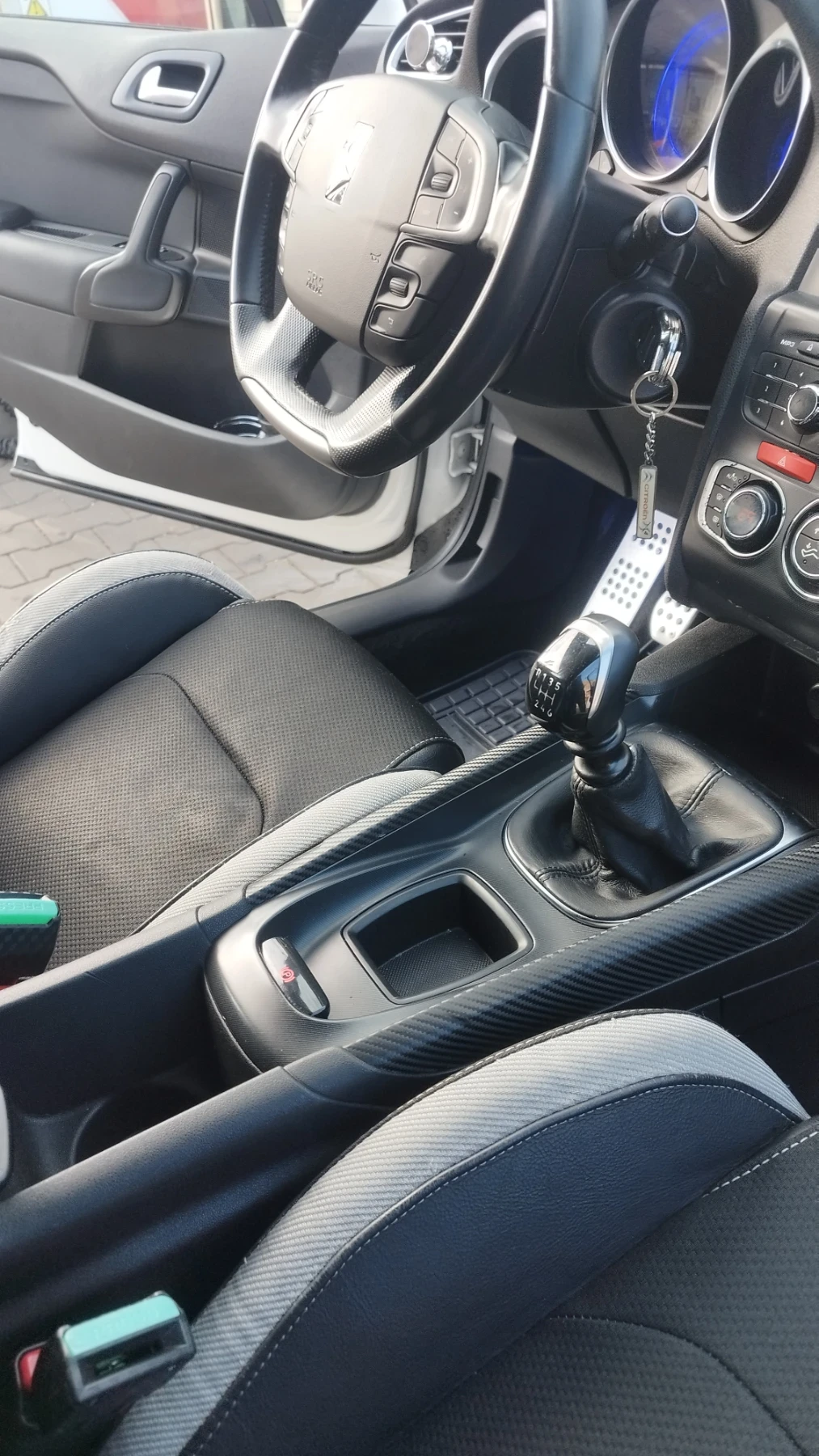 Citroen DS4, снимка 14 - Автомобили и джипове - 56555666
