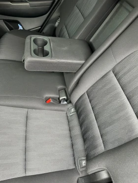 Kia Sportage 1.6 CRDi, 136 к.с., Гаранция до 07.2027, снимка 15