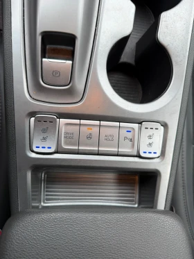 Обява за продажба на Hyundai Kona 64kWh Premium SOH100% Термопомпа ~30 190 лв. - изображение 10 | Auto.bg Обява за продажба на Hyundai Kona 64kWh Premium SOH100% Термопомпа ~30 190 лв. - изображение 10