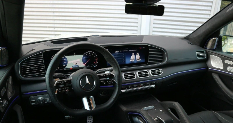 Mercedes-Benz GLS580 * 4M* AMG* PANO* DISTR* HEAD-UP* BURM* PANO* NIGHT, снимка 6 - Автомобили и джипове - 51562193