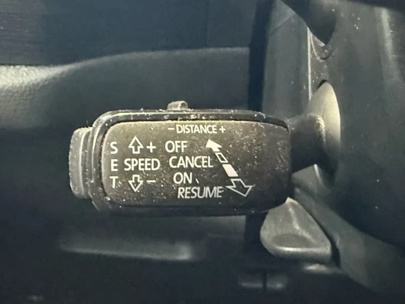 Skoda Kodiaq 1.5 TSI DSG7 ACC AHK LED, снимка 10 - Автомобили и джипове - 51899139