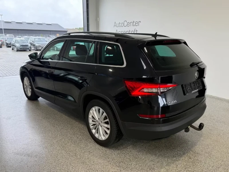 Skoda Kodiaq 1.5 TSI DSG7 ACC AHK LED, снимка 6 - Автомобили и джипове - 51899139