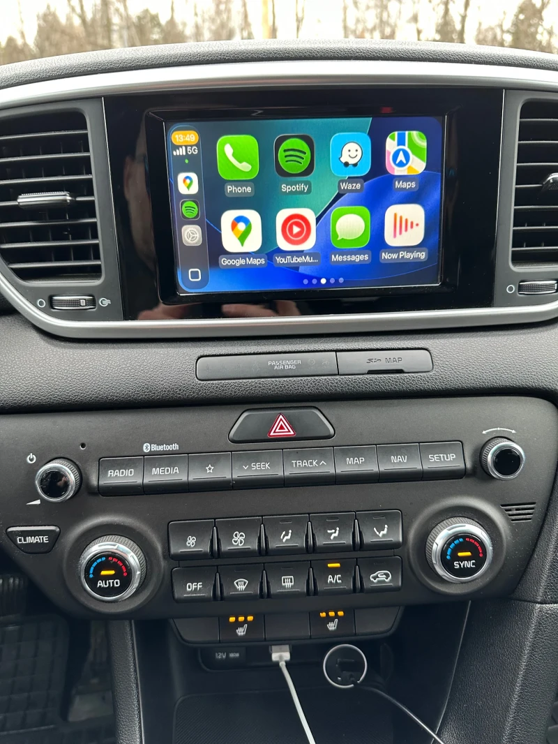 Kia Sportage 1.6 CRDi, 136 к.с., Гаранция до 07.2027, снимка 8 - Автомобили и джипове - 52679681