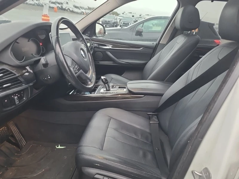 BMW X5 * XDRIVE35I * CARFAX * БЕЗ ПЪРВОНАЧАЛНА ВНОСКА, снимка 6 - Автомобили и джипове - 52700137