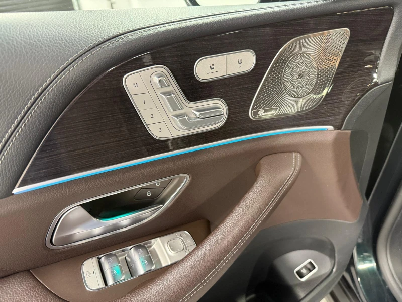 Mercedes-Benz GLE 350 AMG* PACK* BURMESTER* 360КАМЕРА* LANE* ASSIST* , снимка 7 - Автомобили и джипове - 52964784