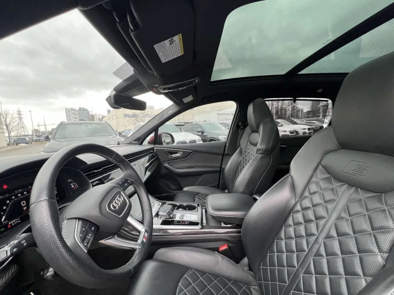 Audi SQ7 * quattro Premium Plus * CARFAX * ЦЕНА ДО БГ, снимка 12 - Автомобили и джипове - 53209928