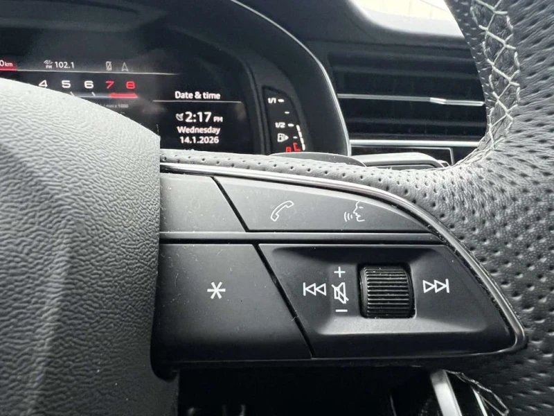 Audi SQ7 * quattro Premium Plus * CARFAX * ЦЕНА ДО БГ, снимка 16 - Автомобили и джипове - 53209928