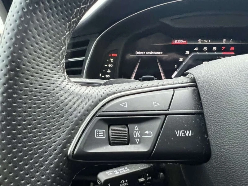 Audi SQ7 * quattro Premium Plus * CARFAX * ЦЕНА ДО БГ, снимка 15 - Автомобили и джипове - 53209928