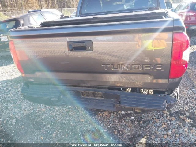 Toyota Tundra * LIMITED * MAGNETIC GRAY * (CARFAX), снимка 10 - Автомобили и джипове - 49351595