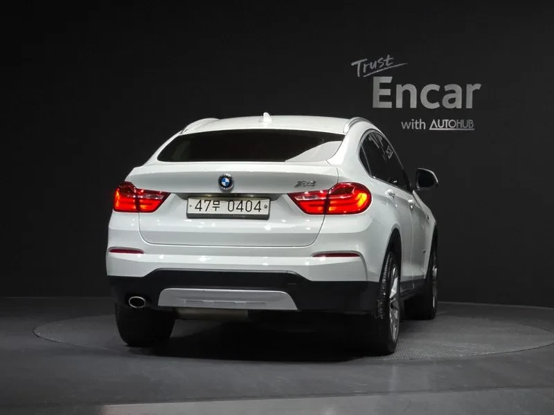 BMW X4 xDrive 20D, снимка 4 - Автомобили и джипове - 55352065