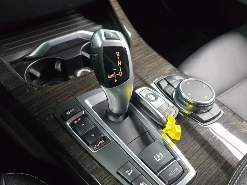 BMW X4 xDrive 20D, снимка 9 - Автомобили и джипове - 55352065