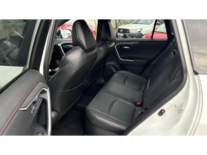Toyota Rav4 2.5PHEV BLACK EDITION, снимка 11 - Автомобили и джипове - 56733561