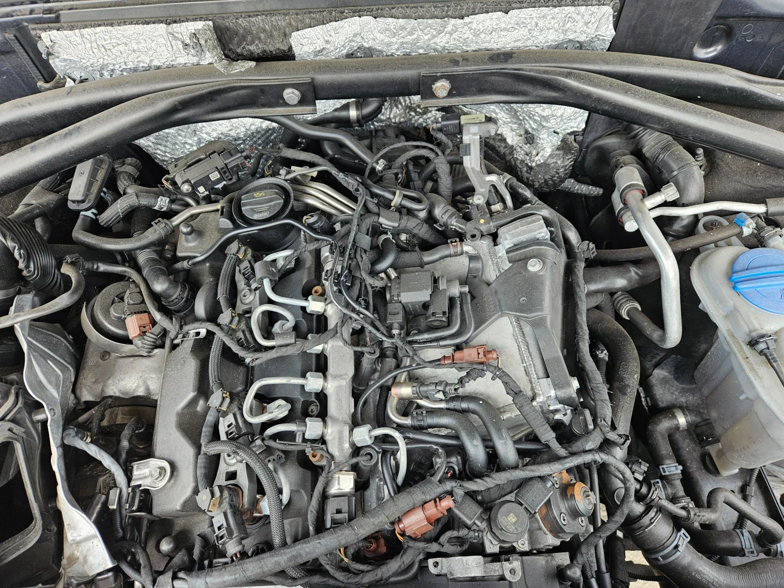 Audi Q5 2.0dizel-190ks-2016god-CNH- - изображение 6
