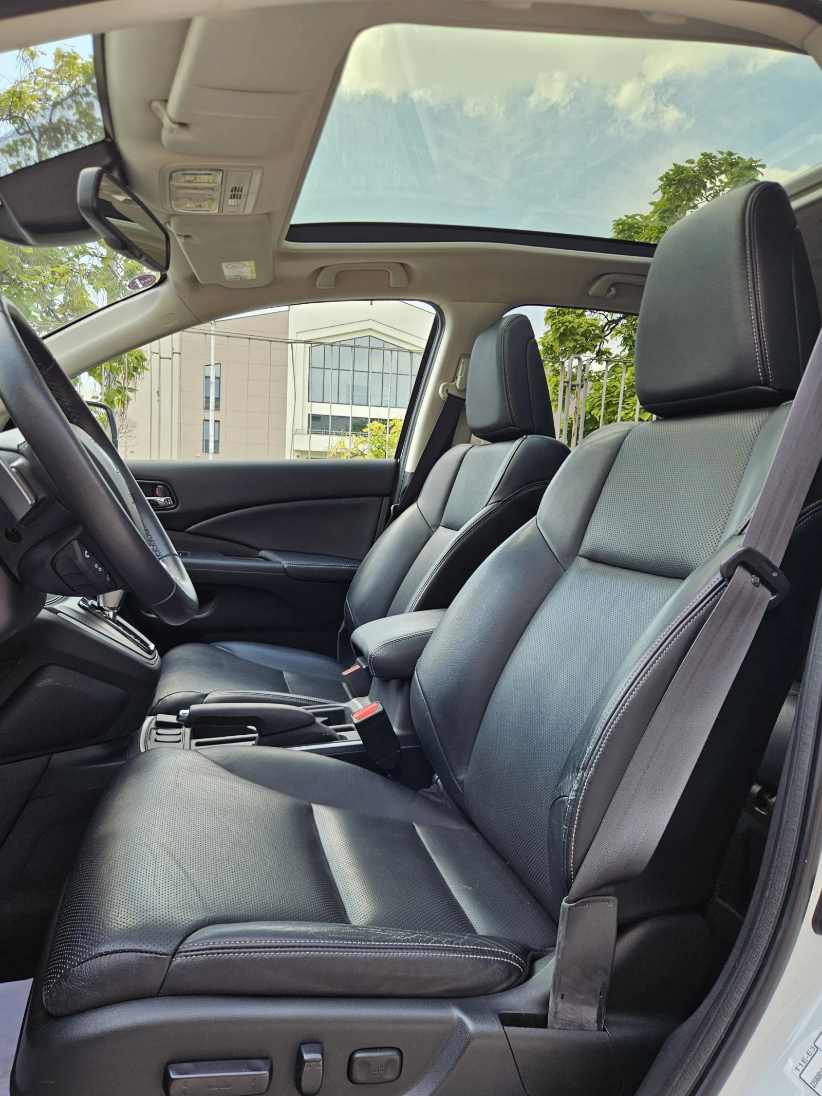 Honda Cr-v HONDA CR-V 2.0i-VTEC 4x4 Facelift Panorama Keyless - изображение 8