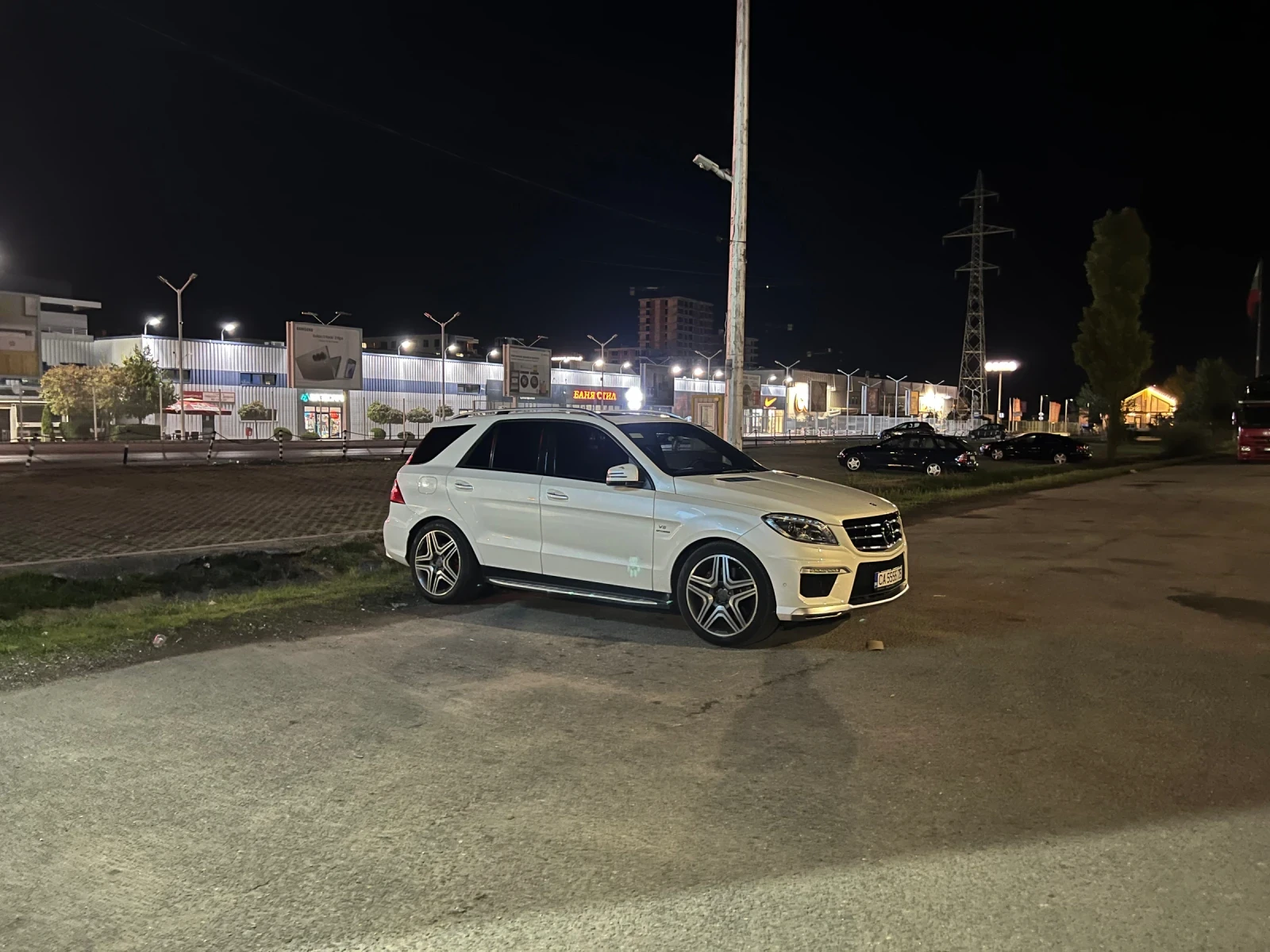 Mercedes-Benz ML 63 AMG  - изображение 7