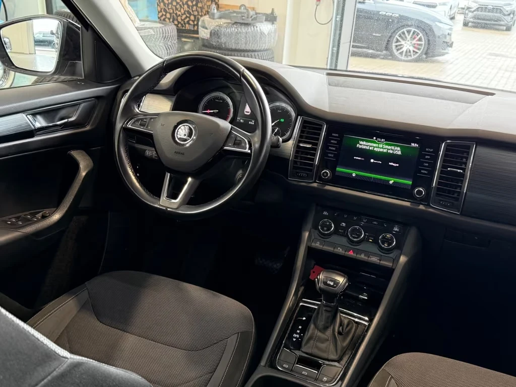 Skoda Kodiaq 1.5 TSI DSG7 ACC AHK LED - изображение 7