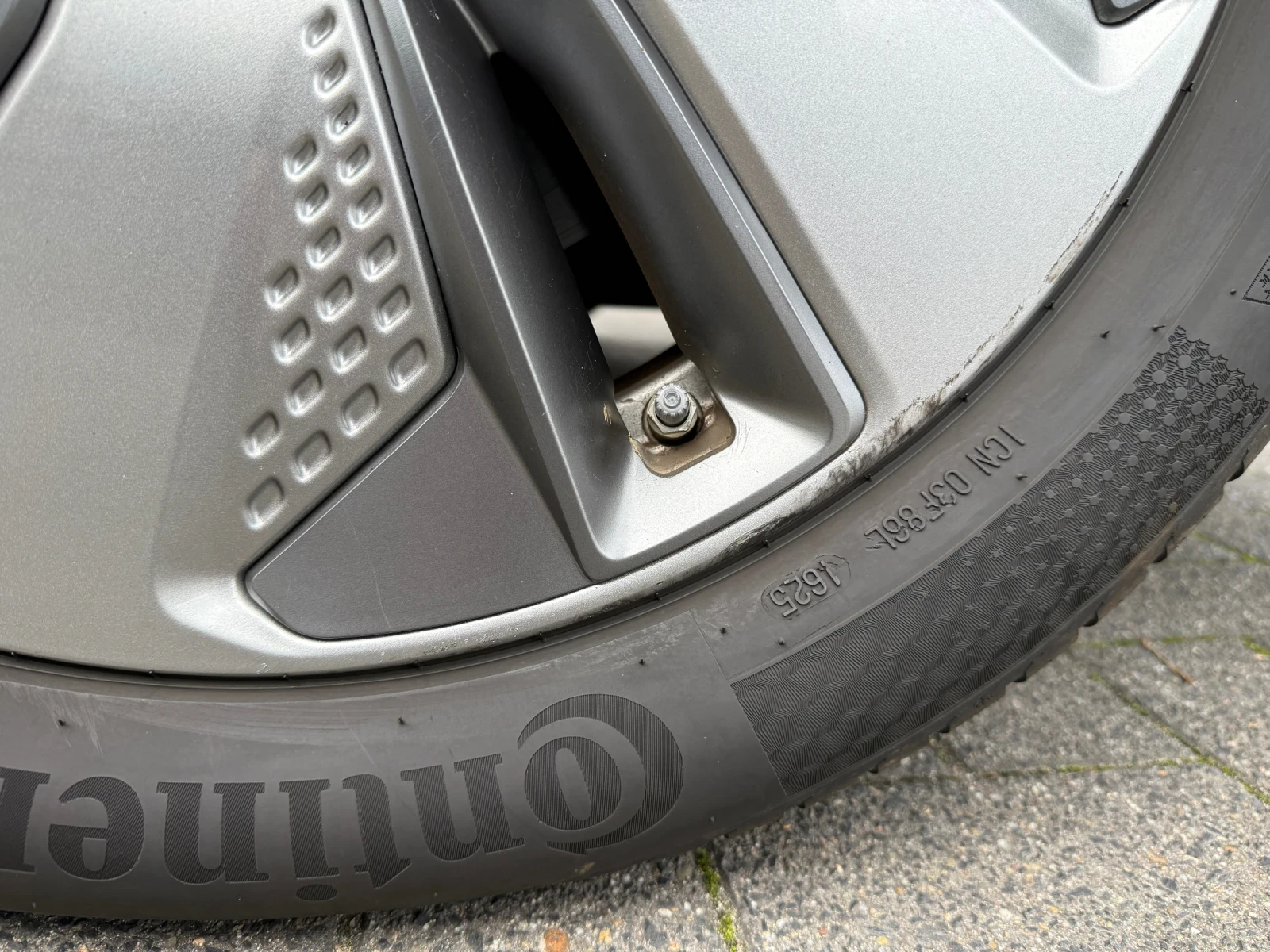 Hyundai Kona 64kWh Premium SOH100% Термопомпа - изображение 9