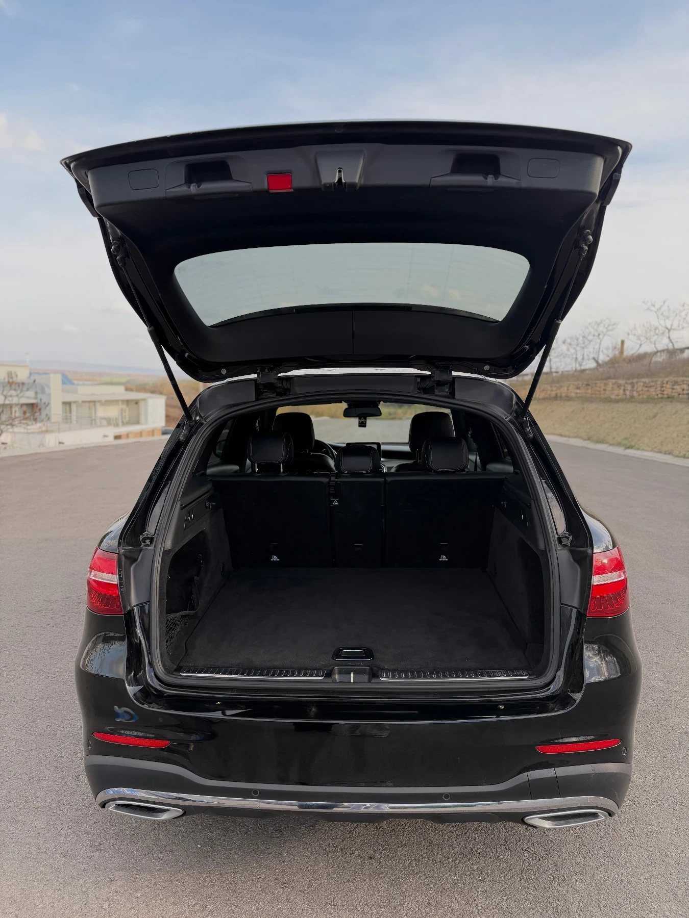 Mercedes-Benz 250 AMG Premium   9G-Tronic   204 к.с.   CarPlay / 360 - изображение 8