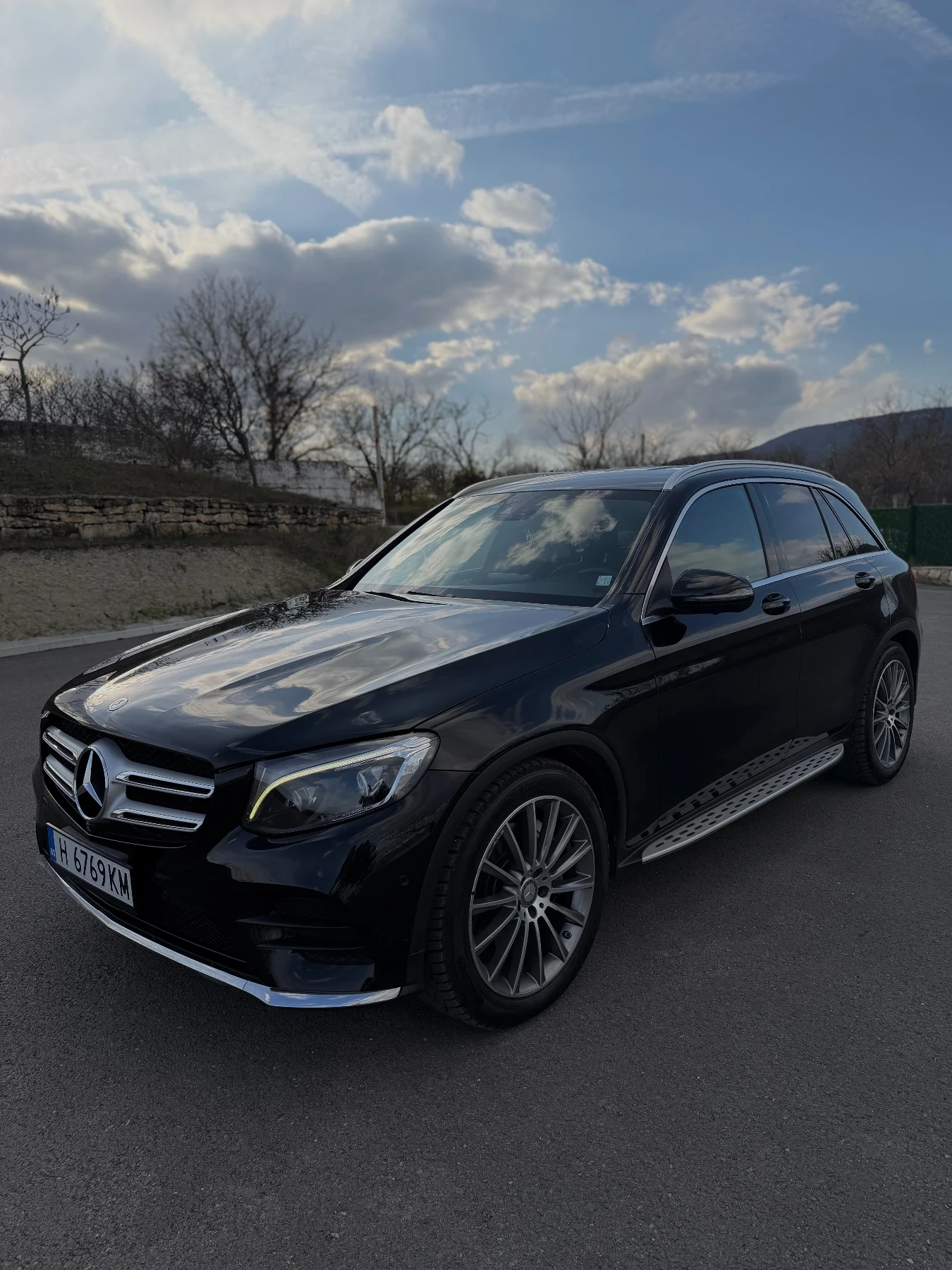 Mercedes-Benz 250 AMG Premium   9G-Tronic   204 к.с.   CarPlay / 360 - изображение 2