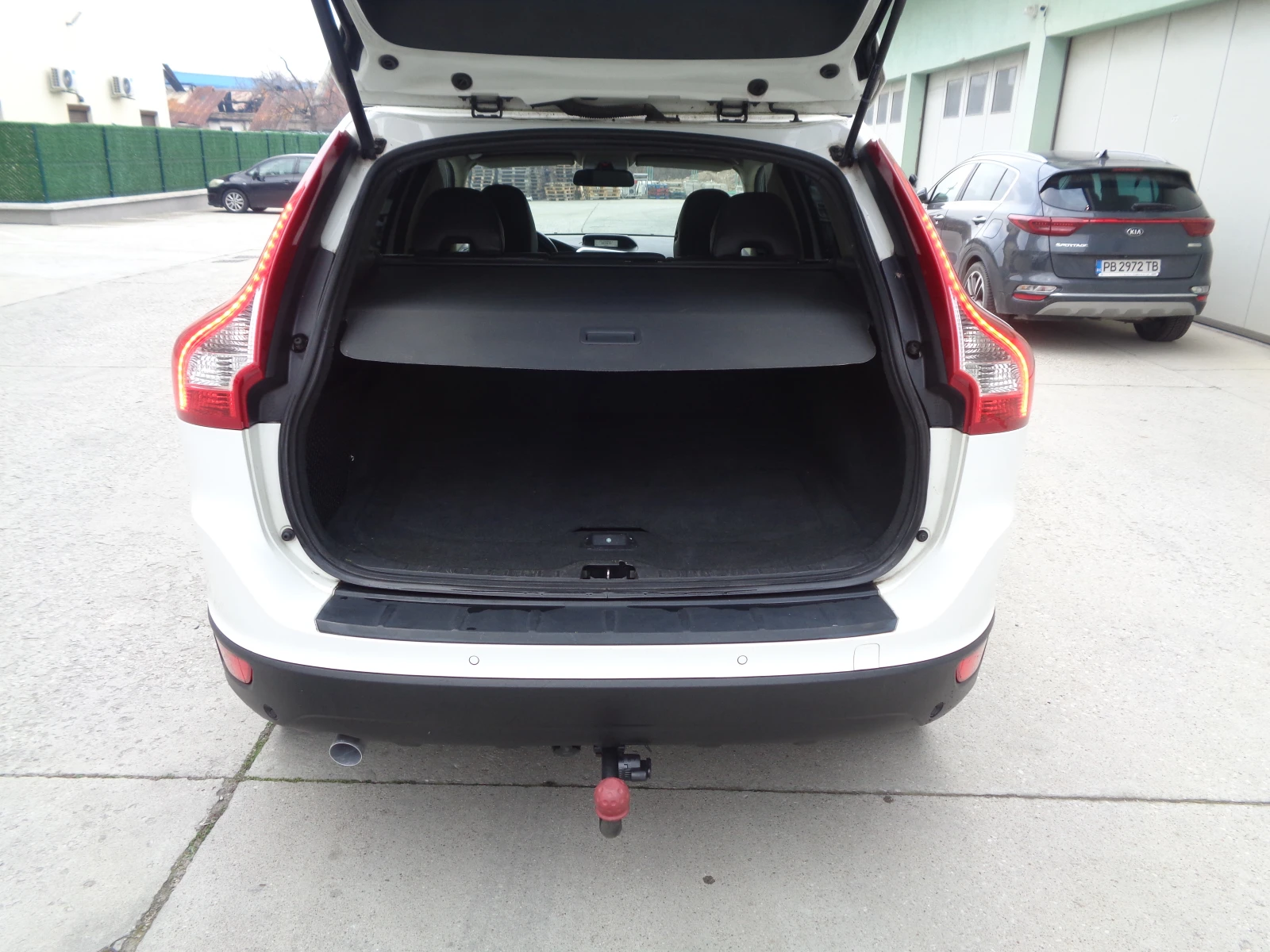 Volvo XC60 2.4D-NAVI-KAMERA-PANORAMA-BARTER-LIZING | Mobile.bg � ����������� 14