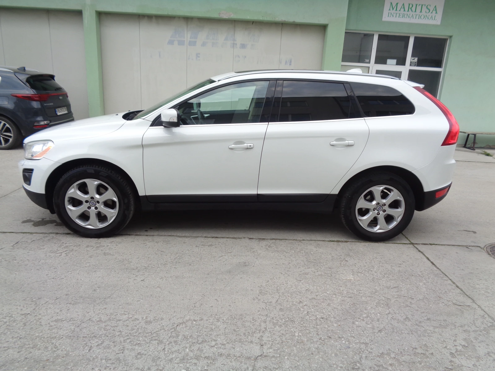 Volvo XC60 2.4D-NAVI-KAMERA-PANORAMA-BARTER-LIZING | Mobile.bg � ����������� 7
