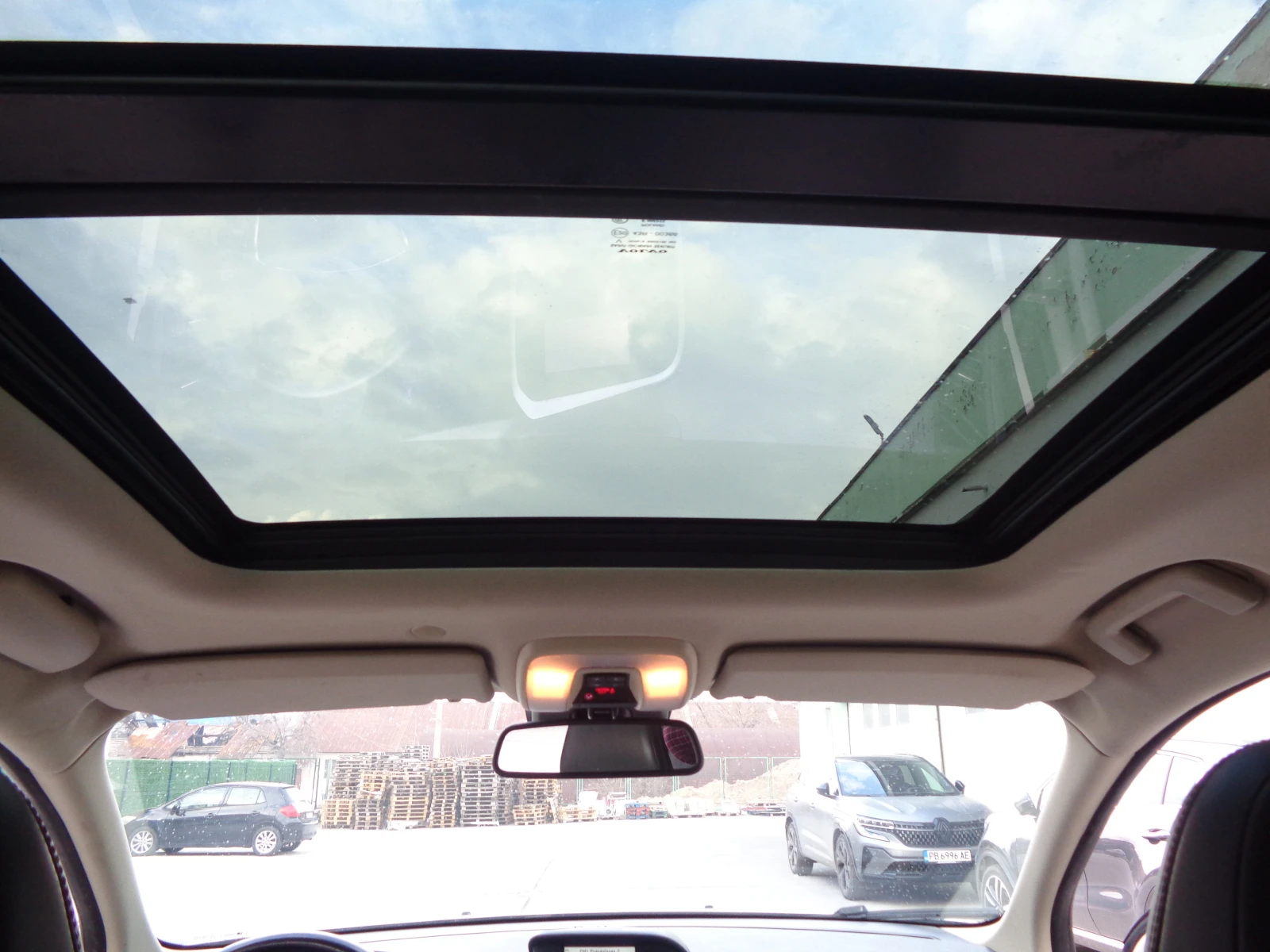 Volvo XC60 2.4D-NAVI-KAMERA-PANORAMA-BARTER-LIZING | Mobile.bg � ����������� 13