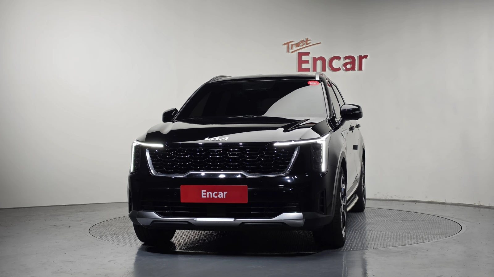 Kia Sorento SIGNATURE* 360* ОБДУХ* МАСАЖ* DISTRONIK* HEAD-UP* , снимка 2 - Автомобили и джипове - 54702182