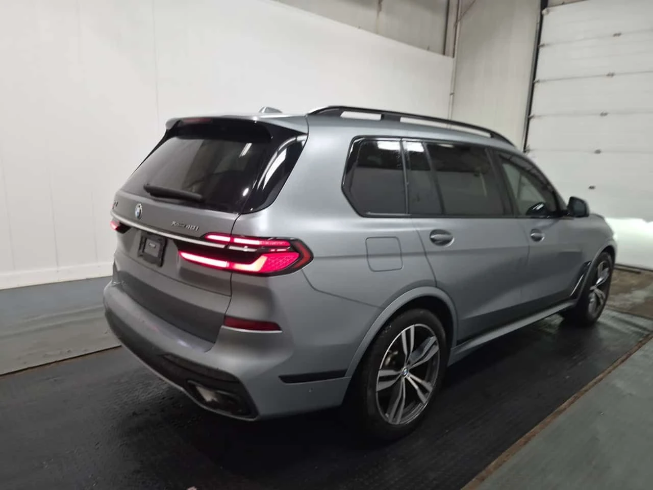 BMW X7 XDRIVE40I  CARFAX, снимка 3 - Автомобили и джипове - 54823115