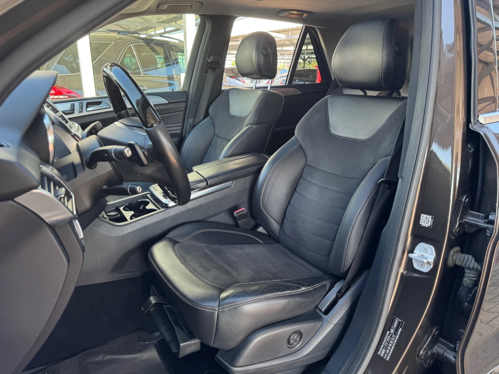 Mercedes-Benz ML 350 CDI#4MATIC#MULTIBEAM#ALCANTARA#NAVI, снимка 13 - Автомобили и джипове - 55767625