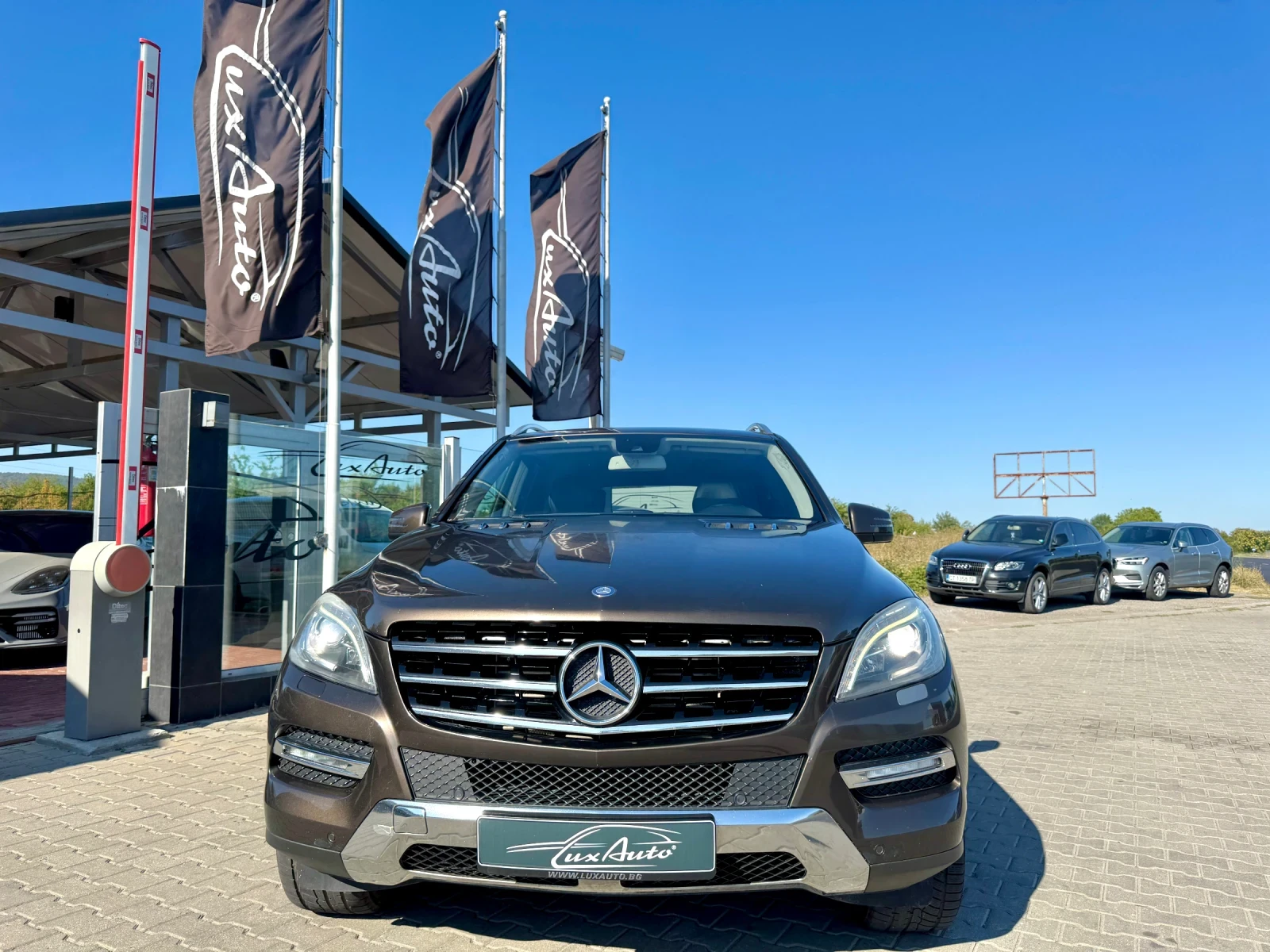 Mercedes-Benz ML 350 CDI#4MATIC#MULTIBEAM#ALCANTARA#NAVI, снимка 3 - Автомобили и джипове - 55767625