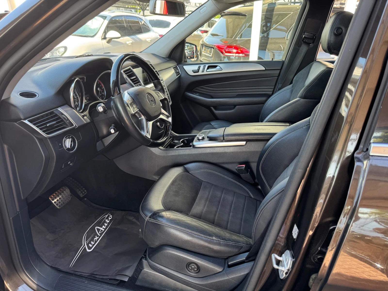Mercedes-Benz ML 350 CDI#4MATIC#MULTIBEAM#ALCANTARA#NAVI, снимка 10 - Автомобили и джипове - 55767625