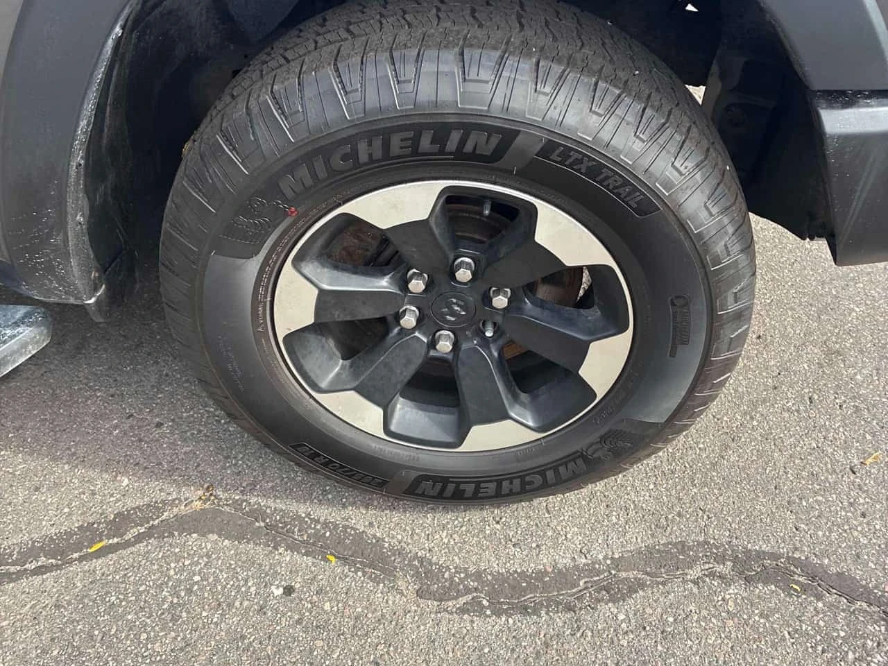 Dodge RAM 1500 Rebel | CARFAX | ��� ��������� | Mobile.bg � ����������� 6