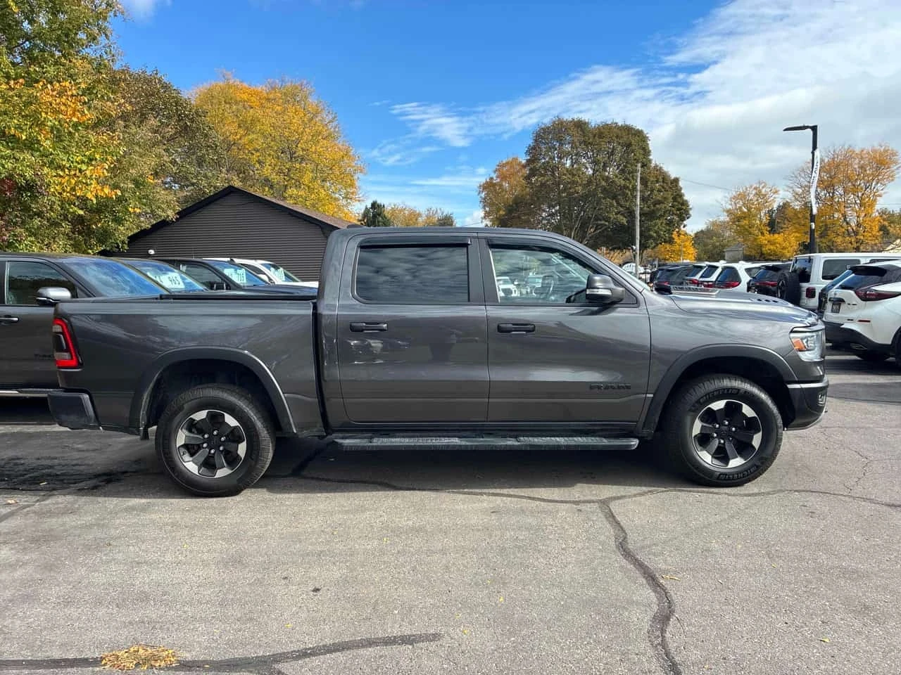 Dodge RAM 1500 Rebel | CARFAX | ��� ��������� | Mobile.bg � ����������� 4