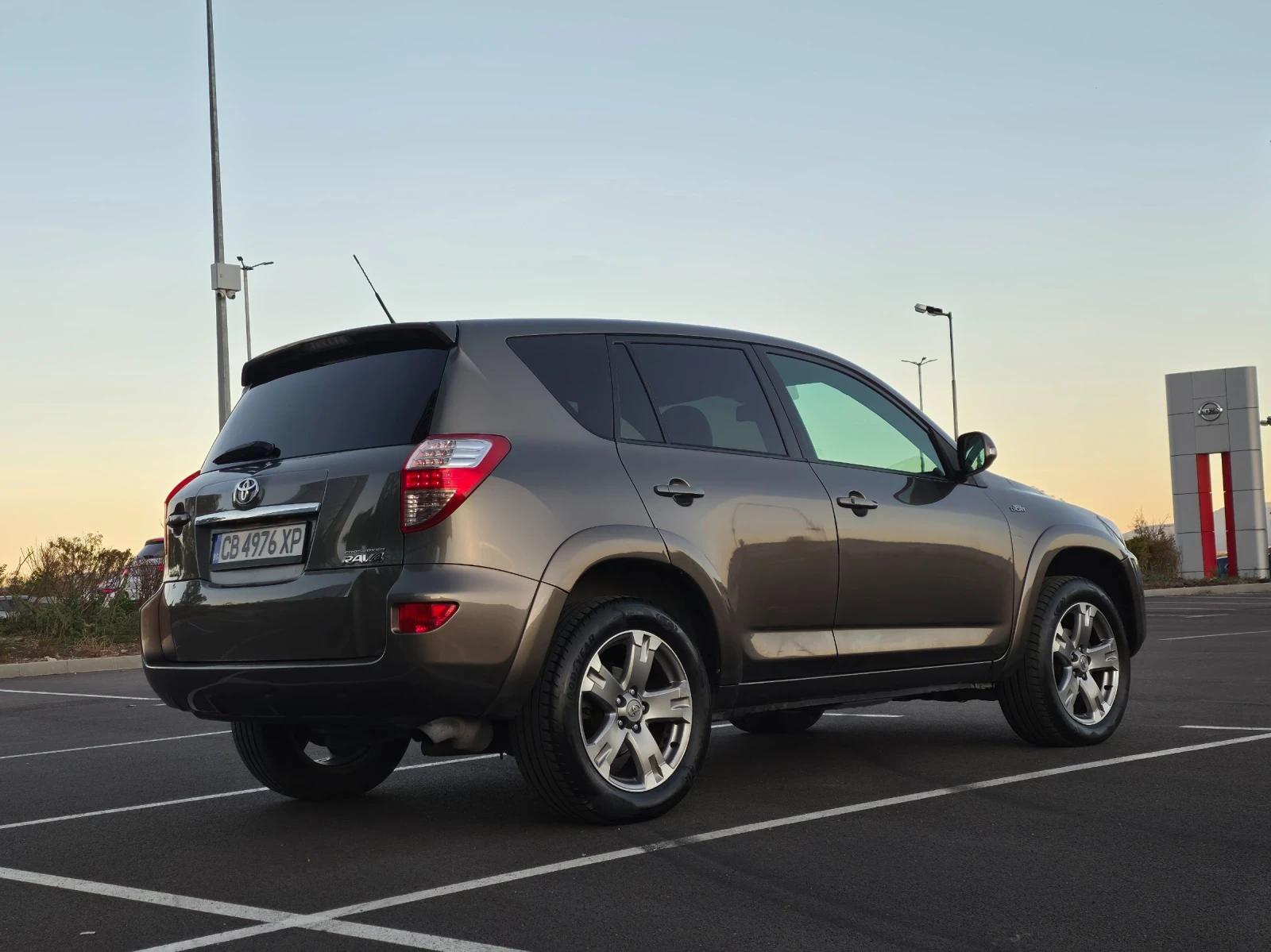 Toyota Rav4 2.2 150�� 4x4 ��������� Sport Keyless Android | Mobile.bg � ����������� 3