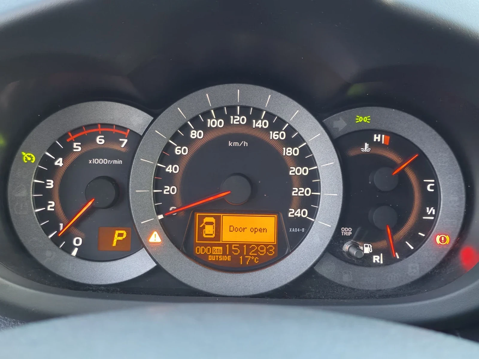 Toyota Rav4 2.2 150�� 4x4 ��������� Sport Keyless Android | Mobile.bg � ����������� 13