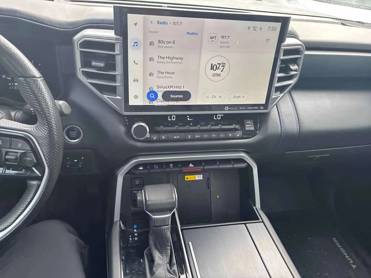 Toyota Tundra, снимка 8 - Автомобили и джипове - 56683795