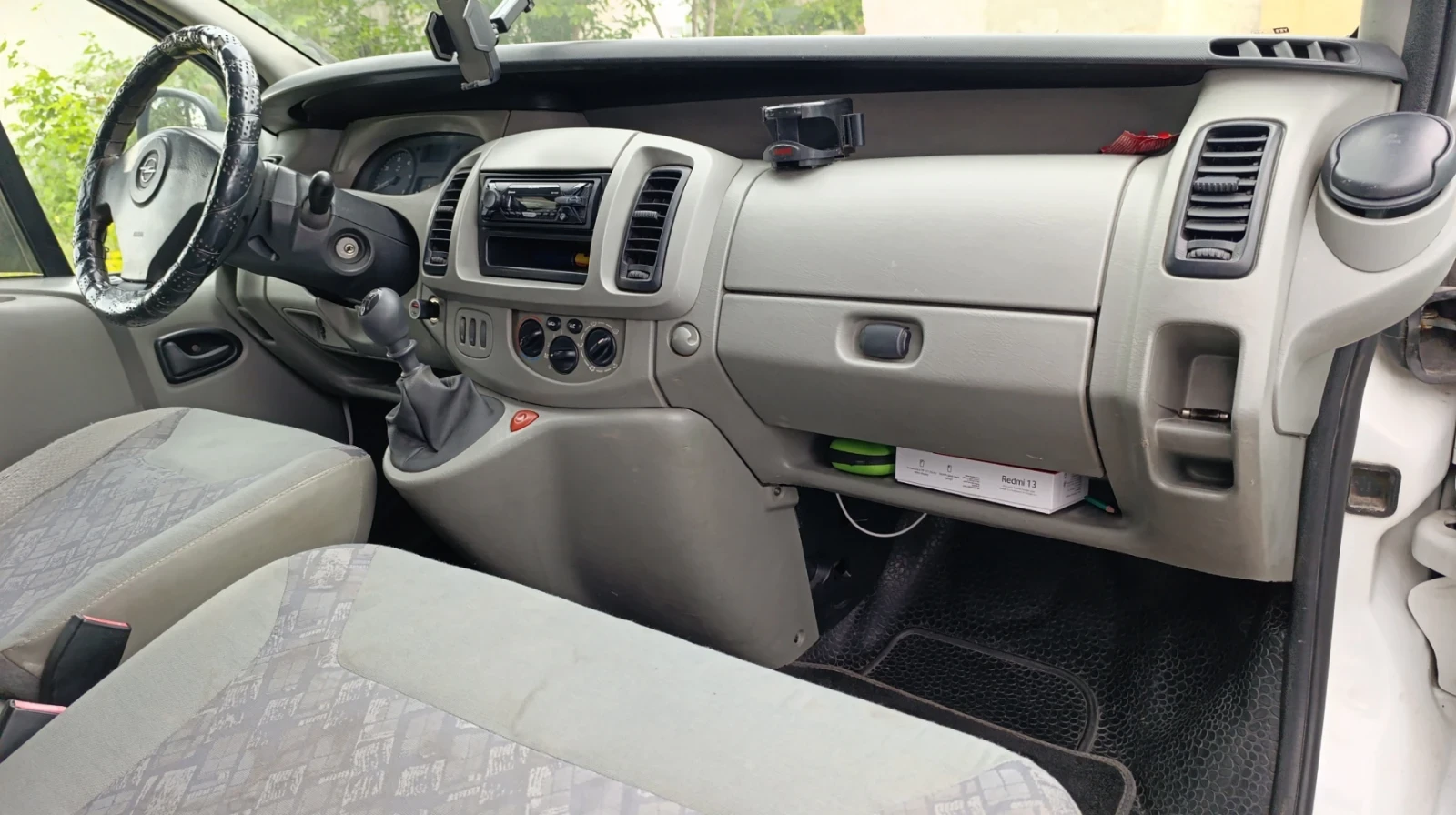 Opel Vivaro  - изображение 8