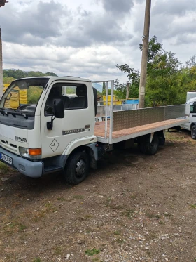 Nissan Kabstar Е110, снимка 2