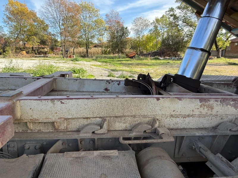 Scania 113 113H 360 Тристранен нови ресори, снимка 4 - Камиони - 52598045