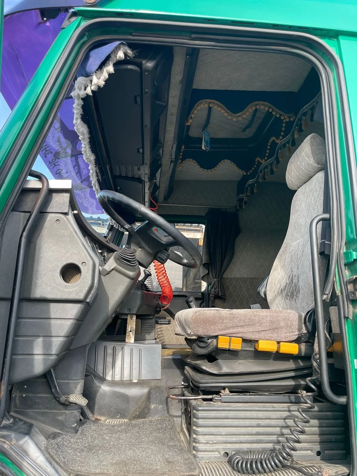 Scania 143 6x2, снимка 12 - Камиони - 56389644