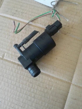 Помпа чистачки Ситроен Ц3 Плуриел