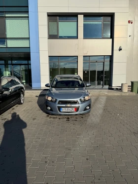 Chevrolet Aveo Хечбек, снимка 1
