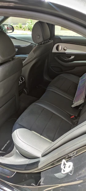 Mercedes-Benz E 220, снимка 15