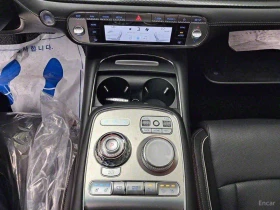Genesis G90 3.5 Turbo AWD* КОЖА* ОБДУХВ* НАВИ, снимка 13