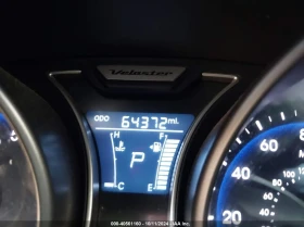 Hyundai Veloster  1.6L I-4 DI, DOHC, VVT, TURBO, 201HP Front Wheel D, снимка 7