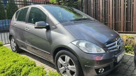     Mercedes-Benz A 180 2011 face lift 180cdi Automatic-Parktronic