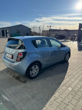 Chevrolet Aveo Хечбек - 3100 € / 6063.07 лв. - 47444491 4