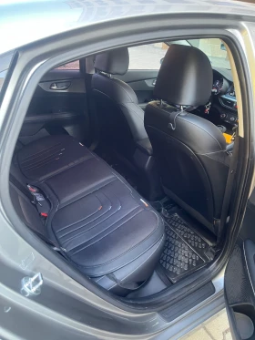 Kia K3, снимка 8 - Автомобили и джипове - 53682228